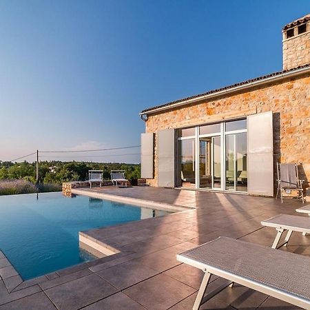 Tenuta Paljari Vizinada ภายนอก รูปภาพ
