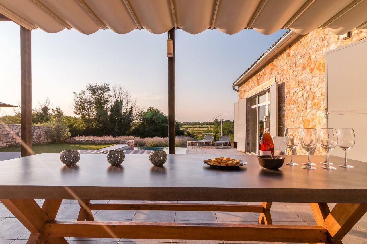 Tenuta Paljari Vizinada ภายนอก รูปภาพ
