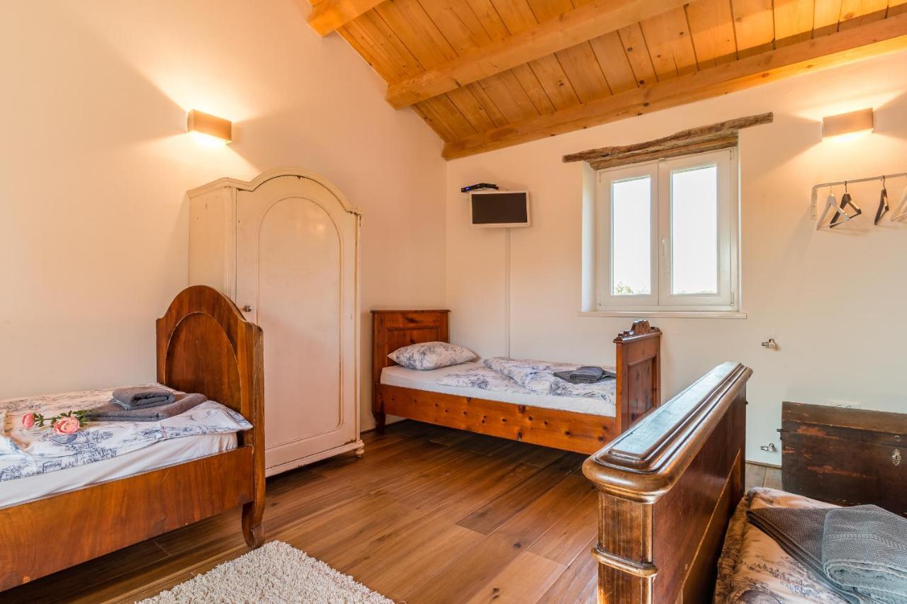 Tenuta Paljari Vizinada ภายนอก รูปภาพ
